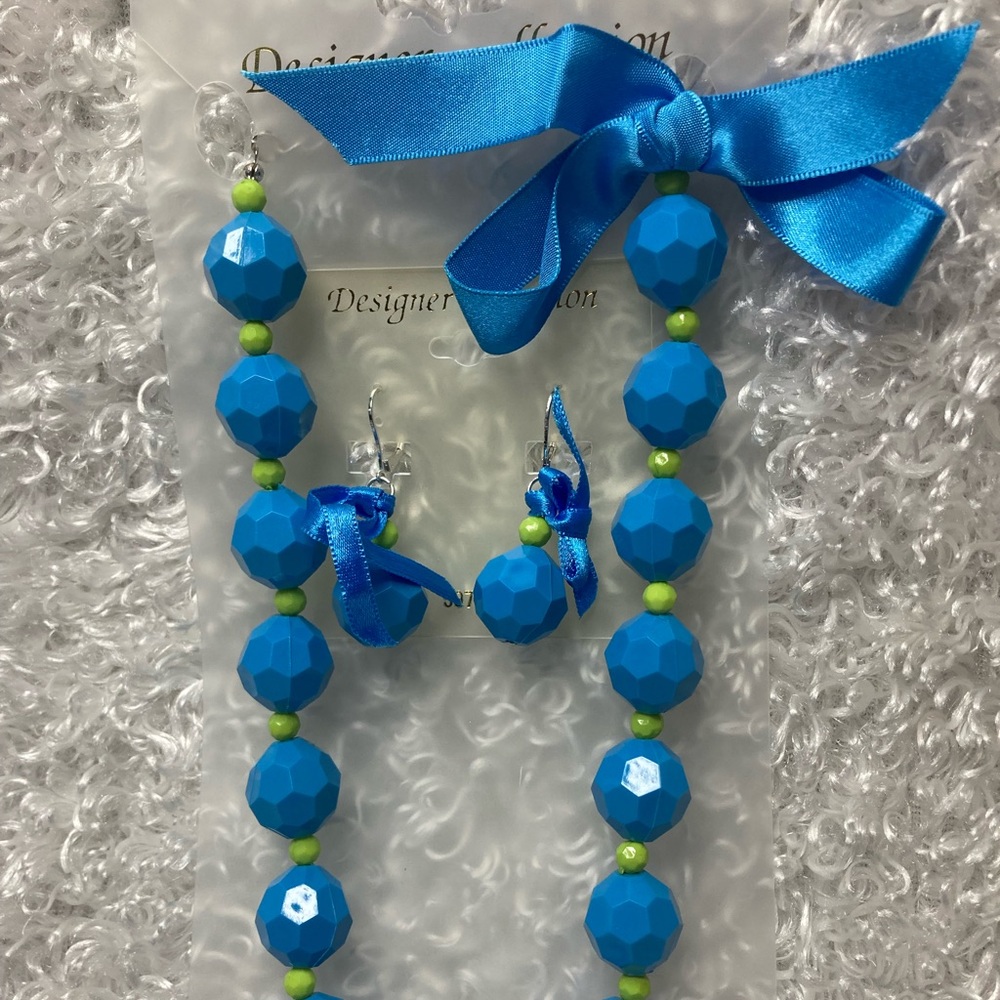 Designer Collection - Necklace and Earrings set.